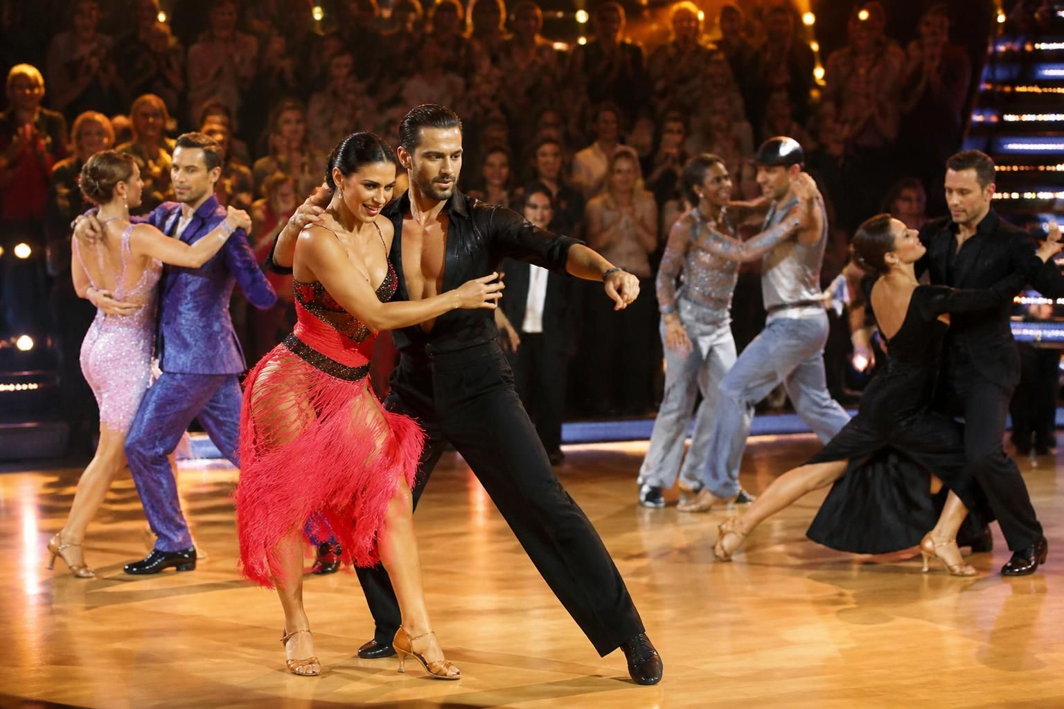 découvrez les candidats, les styles de danse et les moments incontournables de danse avec les stars 2025. suivez toute l'actualité et les temps forts de cette nouvelle saison pleine de surprises.