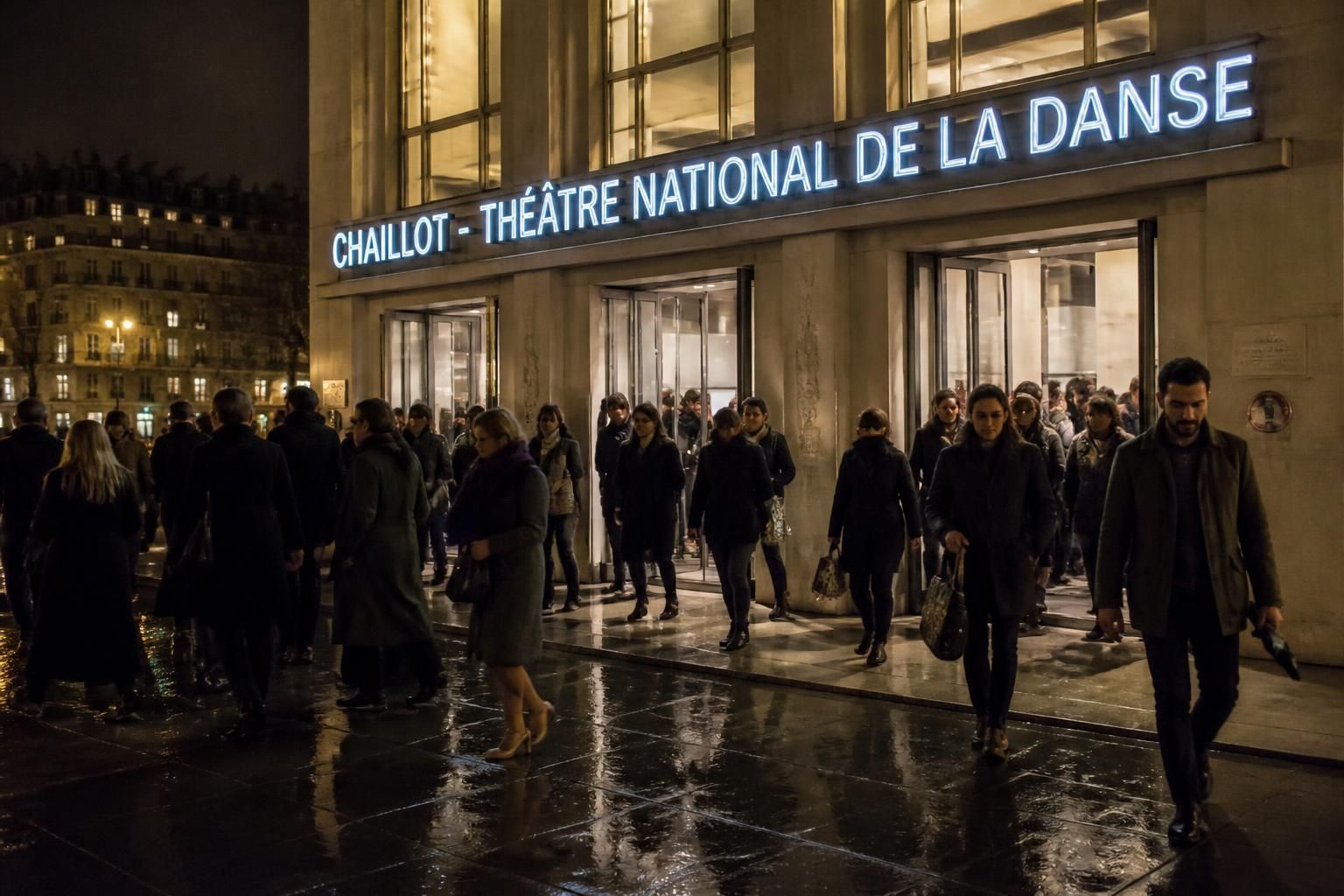 découvrez où voir les plus beaux spectacles de danse à paris. plongez dans des scènes chorégraphiques captivantes et vivez une expérience artistique unique au cœur de la capitale.